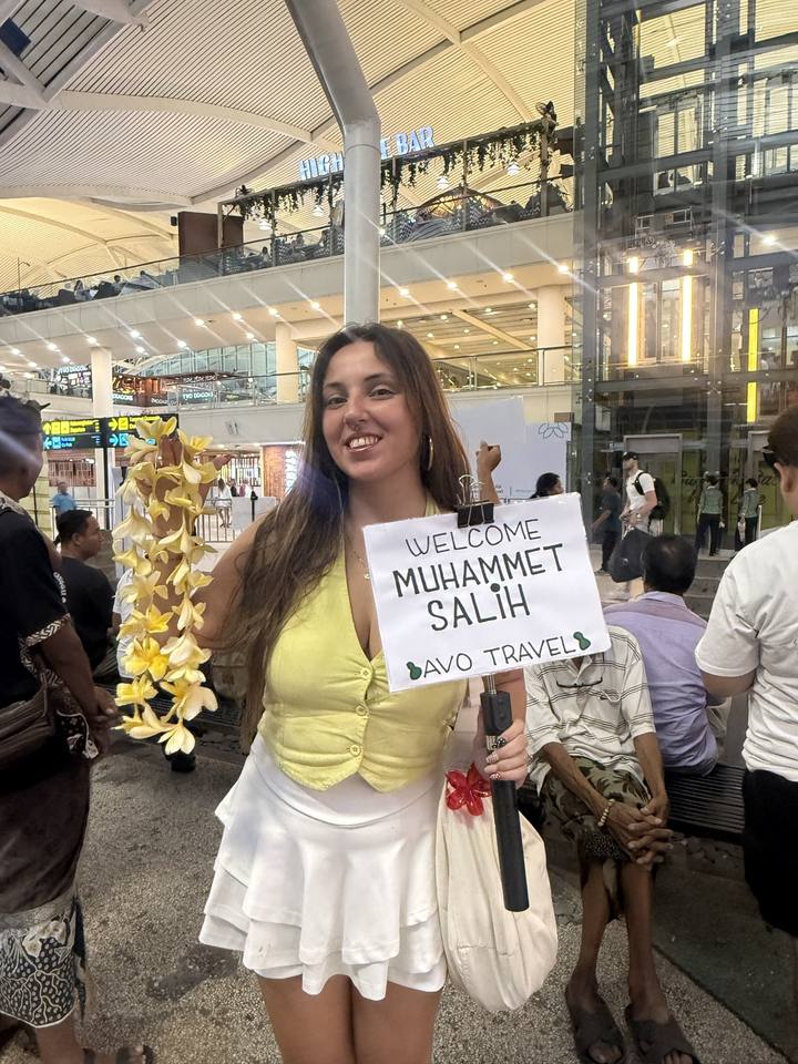 Havalimanında isimle karşılama
